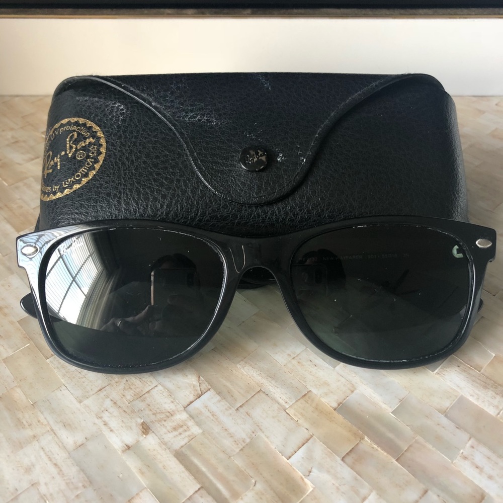 Ray-Ban New Wayfarer Classic Sunglasses